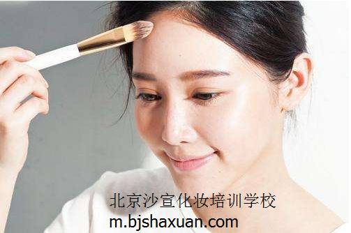 ȫ����ױ���а�